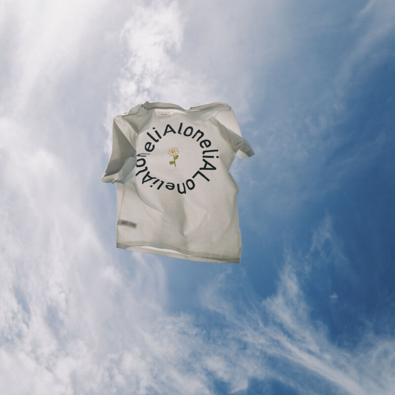 Aloneli Flower Thumbnail